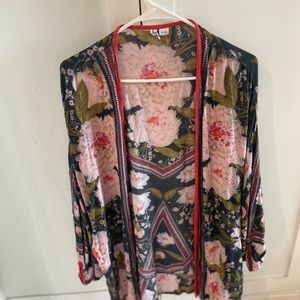 Muticolor floral Anthropologie kimono One Size!